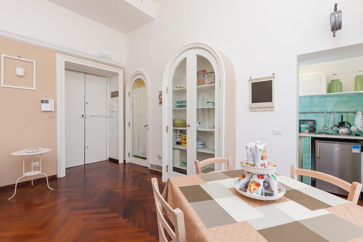 Metro Garibaldi - Loft Con Wifi E 4 Posti Letto Presso La Stazione Centrale Di Napoli Apartment Neapel