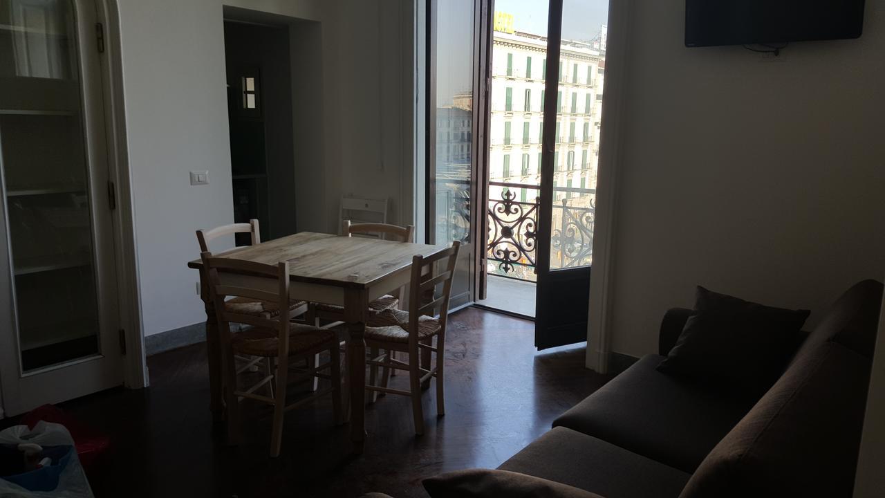 Apartment Metro Garibaldi - Loft Con Wifi E 4 Posti Letto Presso La Stazione Centrale Di Napoli Neapel